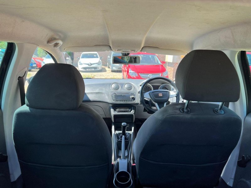 SEAT IBIZA