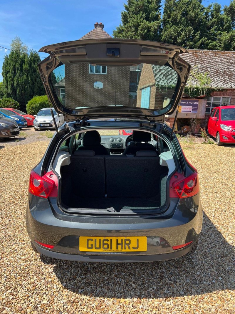SEAT IBIZA