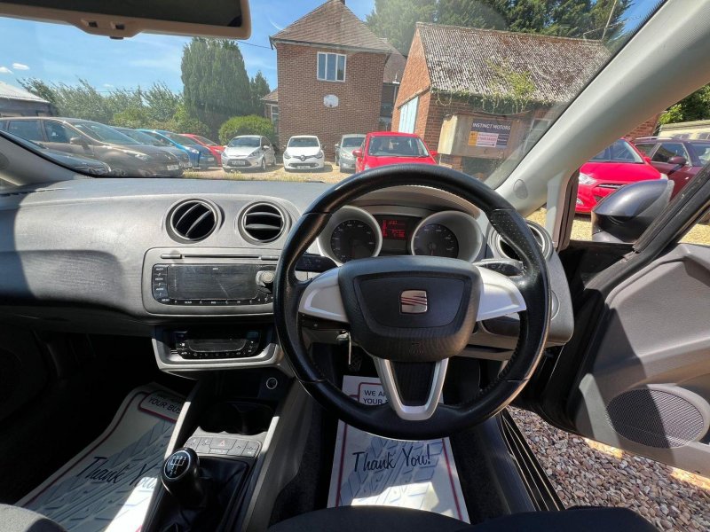SEAT IBIZA