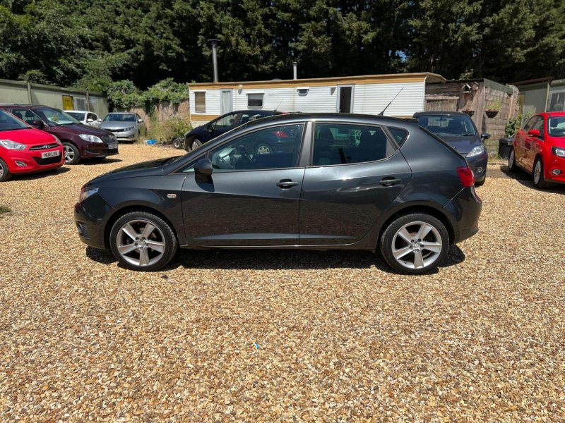 SEAT IBIZA