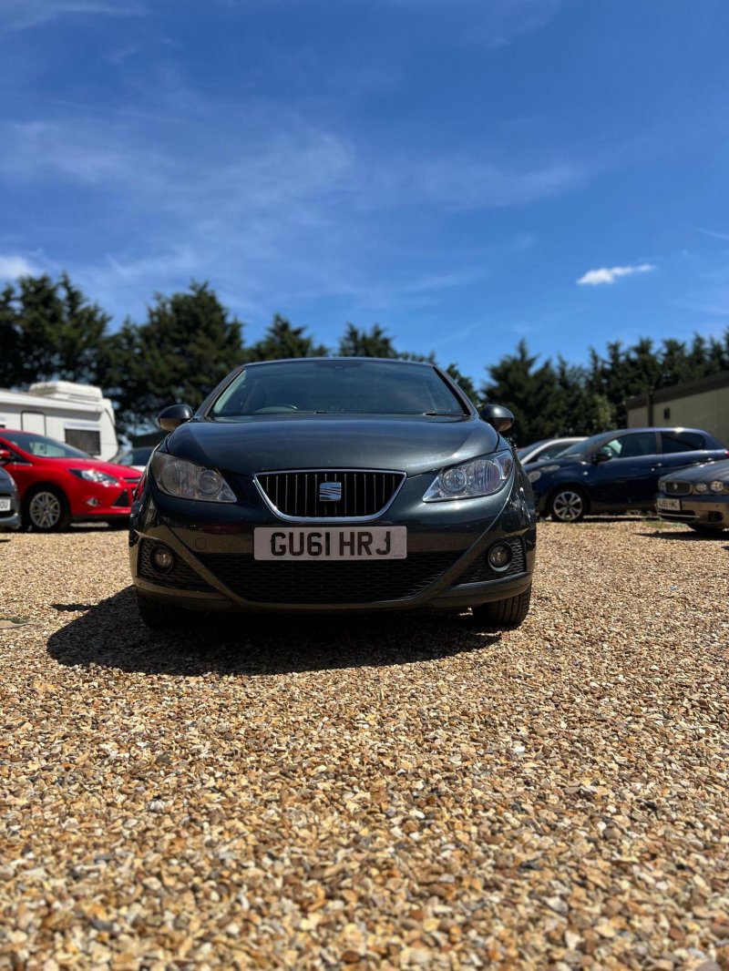 SEAT IBIZA
