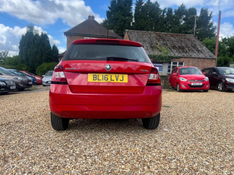 SKODA FABIA