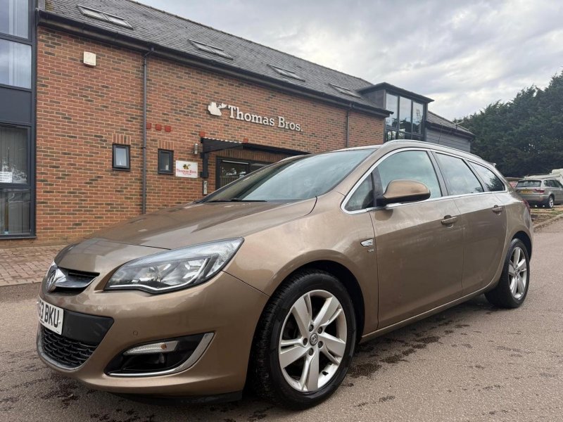 VAUXHALL ASTRA