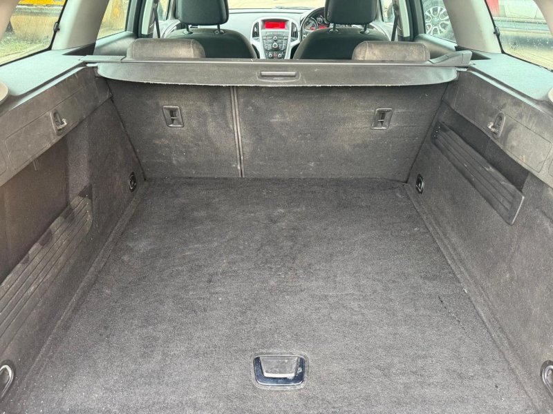 VAUXHALL ASTRA