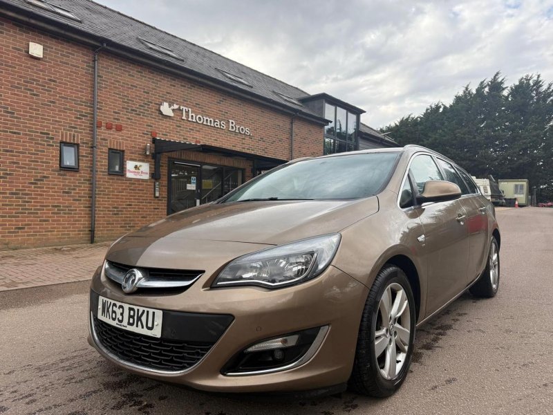VAUXHALL ASTRA