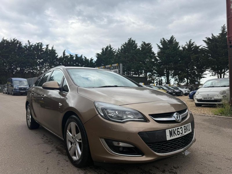 VAUXHALL ASTRA