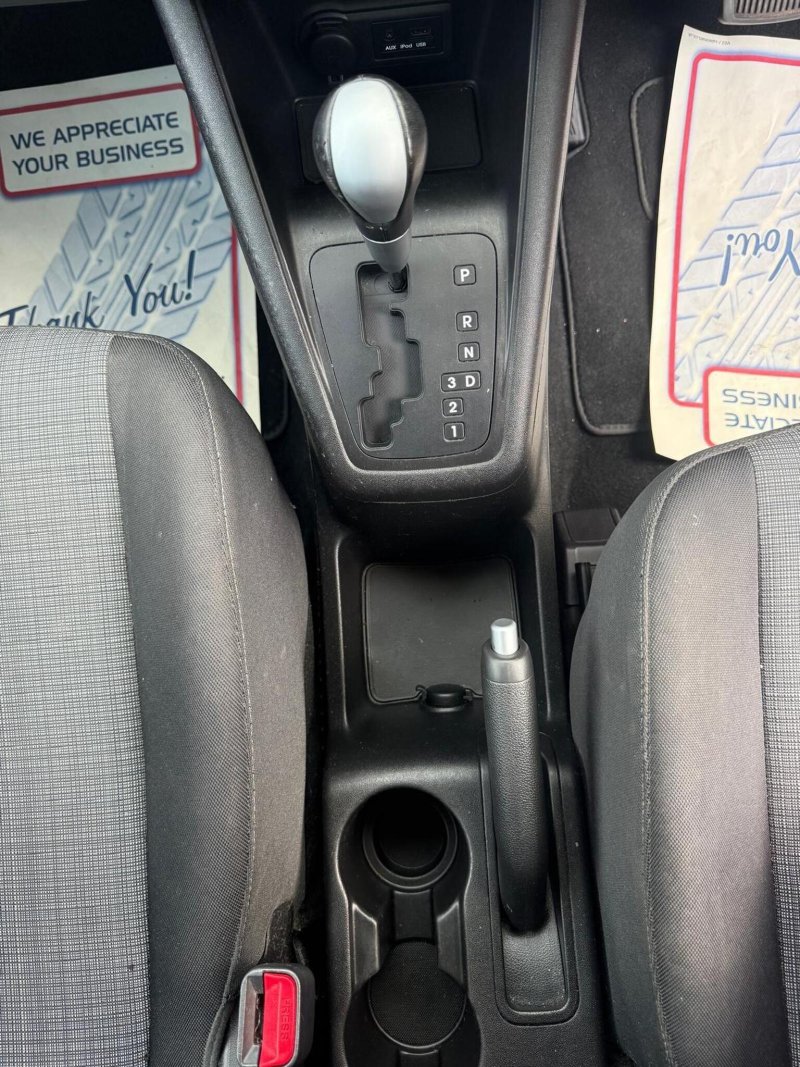 KIA VENGA