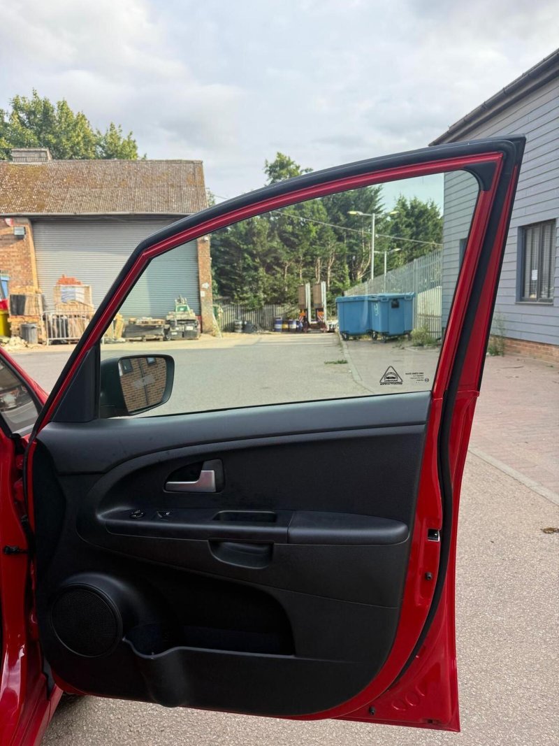 KIA VENGA