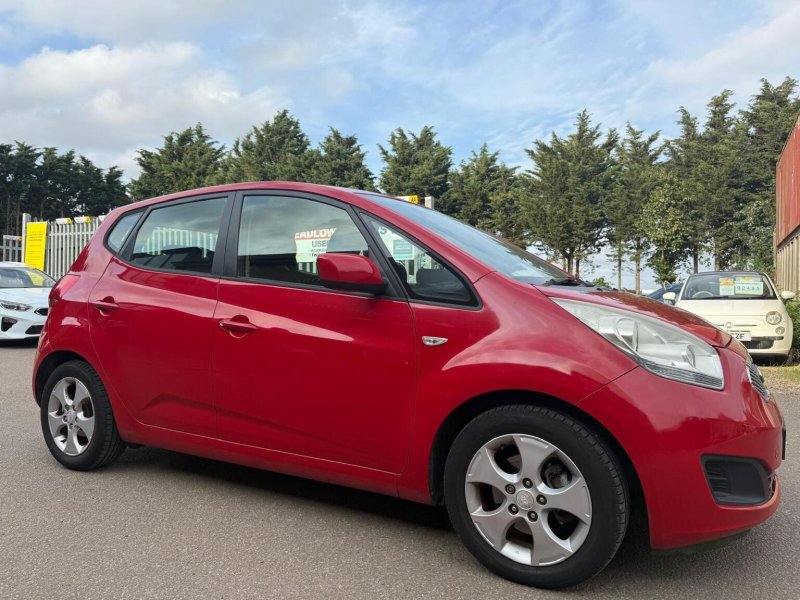 KIA VENGA